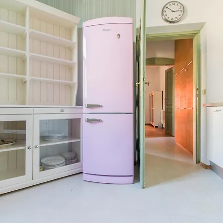 Charming And Bright - Old Town - River -jewish Q Appartement