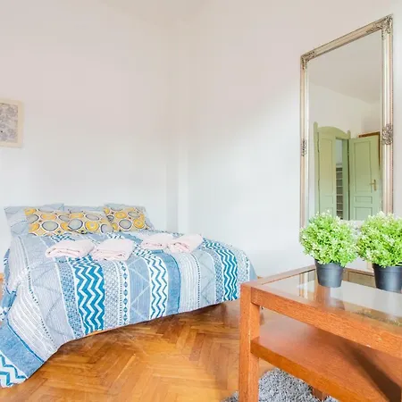 Appartement Charming And Bright - Old Town - River -jewish Q